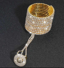 Load image into Gallery viewer, Wrapped and Dazzled Mitten (Bracelet and Ring Combo)