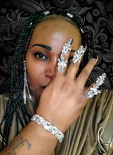 Load image into Gallery viewer, "Frost Bite" Knuckle to Knuckle Triple Ring Set