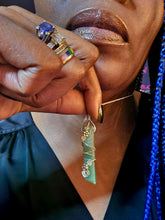 Load image into Gallery viewer, "Green Abundance" Necklace and Bracelet Jewelry Set