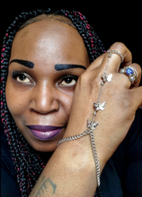 Load image into Gallery viewer, Flutter Yourself Mitten (Bracelet/Ring Combination) (Assorted Colors)