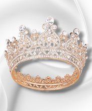 Load image into Gallery viewer, Queen Goddess Crown