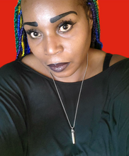 Load image into Gallery viewer, E-Scent-ual Signs Aromatherapy Necklace and Starter Kit (Choose from 12 Astrology Signs)