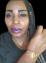 Load image into Gallery viewer, Heart Me Necklace and Bracelet Set