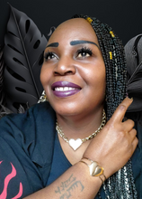 Load image into Gallery viewer, Heart Me Necklace and Bracelet Set