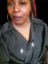 Load image into Gallery viewer, Angel Wings Brooch