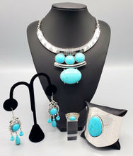 Load image into Gallery viewer, Commander In CHIEFETTE Silver and Turquoise Custom Set