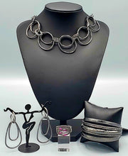 Load image into Gallery viewer, Urban Orbit Black Custom Set