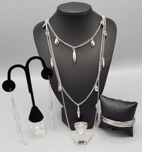 Load image into Gallery viewer, Bravo Bravado Silver Custom Set
