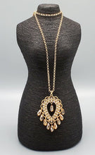 Load image into Gallery viewer, Teasable Teardrops Gold Necklace and Earrings