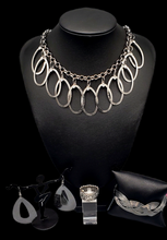 Load image into Gallery viewer, Double OVAL-time Black Custom Set