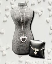 Load image into Gallery viewer, Cupid Charisma Jewelry Set