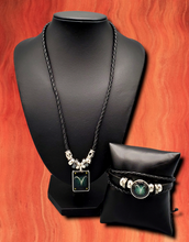 Load image into Gallery viewer, "Astrology Urban Collection" (Choose your sign)