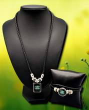 Load image into Gallery viewer, "Astrology Urban Collection" (Choose your sign)