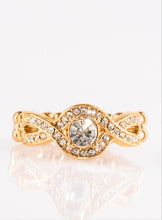 Load image into Gallery viewer, Royal Romance Pearl and Bling Custom Set