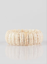 Load image into Gallery viewer, Tusk Tundra White Jewelry Set
