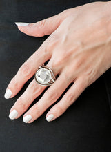 Load image into Gallery viewer, Pucker Up Neon Pink Custom Set