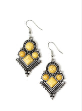 Load image into Gallery viewer, Rural Revival Yellow Cracklestone Custom Set