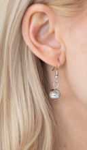 Load image into Gallery viewer, Chroma Drama Black and Silver Custom Set