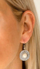 Load image into Gallery viewer, Tiger Trap White Cracklestone and Silver Custom Set