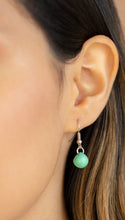 Load image into Gallery viewer, Bubbly Brilliance Green Necklace and Earrings