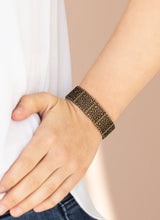 Load image into Gallery viewer, Enmeshed in Mesh Brass Custom Set