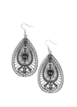 Load image into Gallery viewer, Sandstone Solstice Black and Silver Custom Set