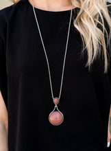 Load image into Gallery viewer, Desert Pools Reddish/Brown Necklace (2020 Convention Exclusive)