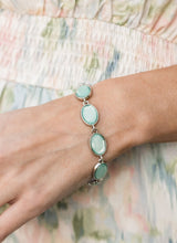 Load image into Gallery viewer, Glimpses of Malibu May 2021 Fashion Fix Set