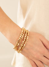 Load image into Gallery viewer, Sunset Sightings April 2021 Fashion Fix