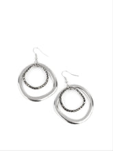 Load image into Gallery viewer, Magnificent Musings June 2021 Fashion Fix Set