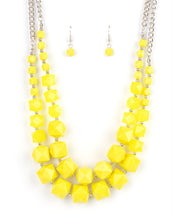 Load image into Gallery viewer, Glimpses of Malibu July 2021 Fashion Fix Set