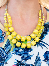 Load image into Gallery viewer, Glimpses of Malibu July 2021 Fashion Fix Set