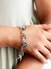 Load image into Gallery viewer, Glimpses of Malibu June 2021 Fashion Fix Set