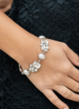 Load image into Gallery viewer, Fiercely 5th Avenue December 2021 Fashion Fix Set