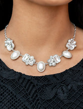 Load image into Gallery viewer, Fiercely 5th Avenue December 2021 Fashion Fix Set