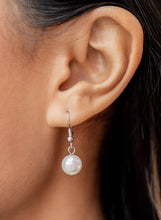 Load image into Gallery viewer, Fiercely 5th Avenue December 2021 Fashion Fix Set