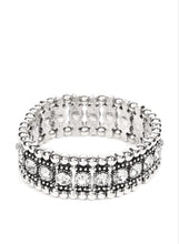 Load image into Gallery viewer, Magnificent Musings December 2021 Fashion Fix Set