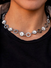 Load image into Gallery viewer, Magnificent Musings December 2021 Fashion Fix Set