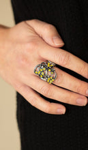 Load image into Gallery viewer, Duchess Decorum Yellow Custom Set