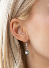 Load image into Gallery viewer, Chroma Drama Red Necklace and Earrings