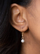 Load image into Gallery viewer, Coastal Couture Gold Necklace and Earrings