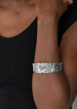 Load image into Gallery viewer, Radiant Reflections Pink Custom Set