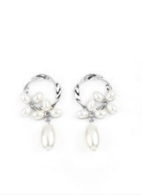 Load image into Gallery viewer, Revolving Refinement White Pearl Custom Set