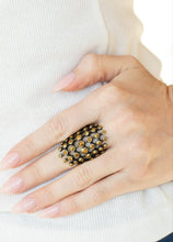 Load image into Gallery viewer, Radiance Squared Brass Custom Set