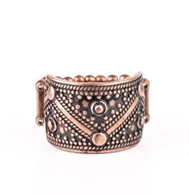 Load image into Gallery viewer, "Gallery Relic" Jewelry Set