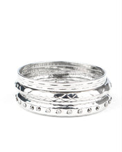 Load image into Gallery viewer, "Record-Breaking Radiance" Jewelry Set