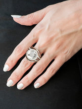 Load image into Gallery viewer, Amulet Avenue Green and Bling Custom Set