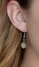 Load image into Gallery viewer, Vivid Vibes Black and Silver Custom Set