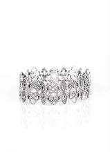 Load image into Gallery viewer, "Treasure Temptress" Mixed Metal Jewelry Set