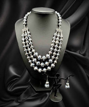 Load image into Gallery viewer, Jazz Me Up Silver Necklace and Earrings
